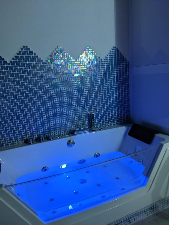 Jacuzzi Suite, Sueno De Pakito Costa Adeje Dış mekan fotoğraf